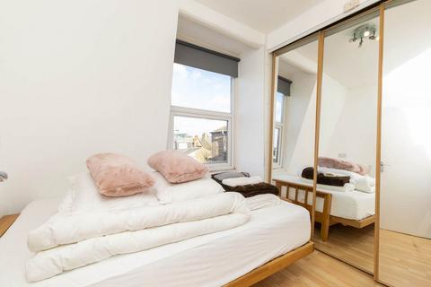 1 bedroom flat to rent - N8
