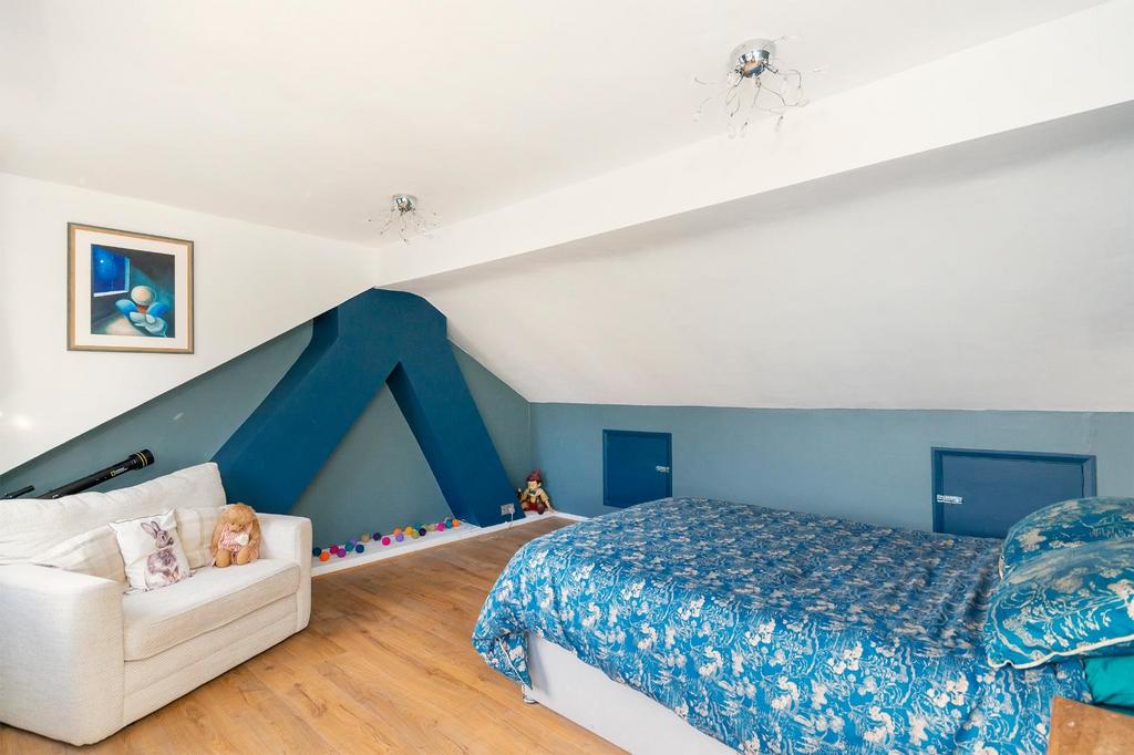 6 SCSG - Bedroom J.jpg