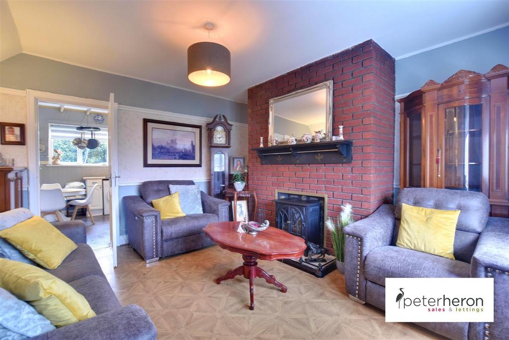 Tudor Grove, Humbledon, Sunderland 3 bed semidetached house for sale
