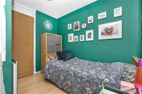 19 Rodney Road, Twickenham, TW2 7AW