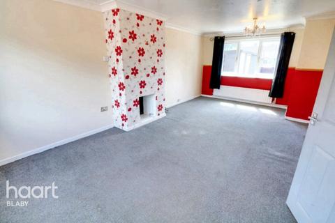 3 bedroom terraced house for sale, Shield Crescent, Leicester