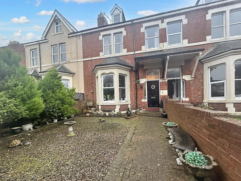 Linden Terrace, Whitley Bay, Tyne and... 6 bed terraced house for sale