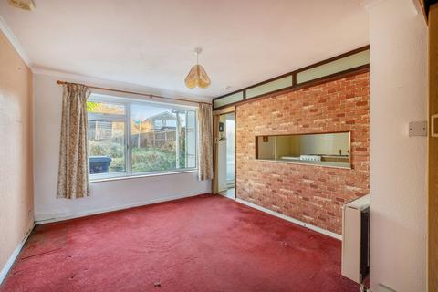 22 Buckhurst Close, Redhill, RH1 2AQ