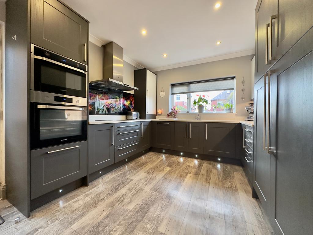 Wansbeck Road, Ashington, NE63 3 bed semidetached house for sale £