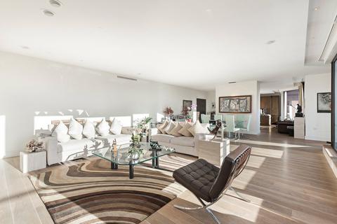 3 bedroom apartment to rent, Thornwood Gardens, London, W8
