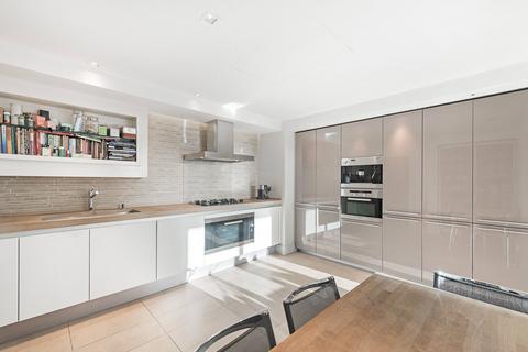 3 bedroom apartment to rent, Thornwood Gardens, London, W8