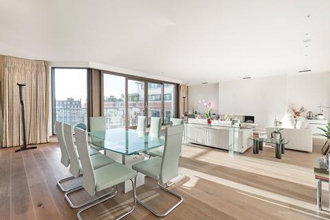 3 bedroom apartment to rent, Thornwood Gardens, London, W8
