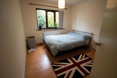 2 bedroom flat to rent, 52 Park Road, Lenton, Nottingham, NG7 1JG