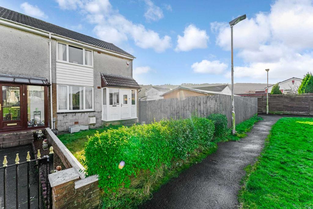 Gilfillan Way, Foxbar 2 bed end of terrace house for sale £130,000