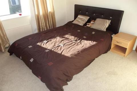 2 bedroom house to rent, 32 Elvaston Road, Wollaton, Nottingham, NG8 1JW