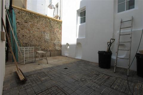 Studio to rent, Castle Street, Brighton, BN1