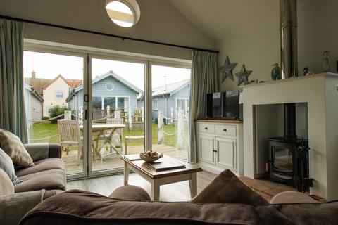 2 bedroom chalet for sale, Trinity Way, The Bay, Filey YO14