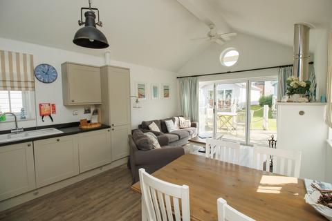 2 bedroom chalet for sale, Trinity Way, The Bay, Filey YO14