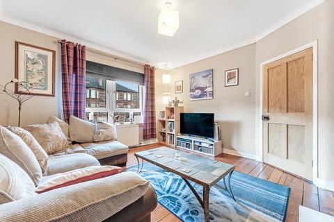 Flat 3/1, 21 Florida Drive, Glasgow, G42 9DN