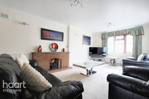 66 Conifer Walk, Stevenage, SG2 7QS