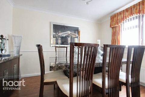 66 Conifer Walk, Stevenage, SG2 7QS