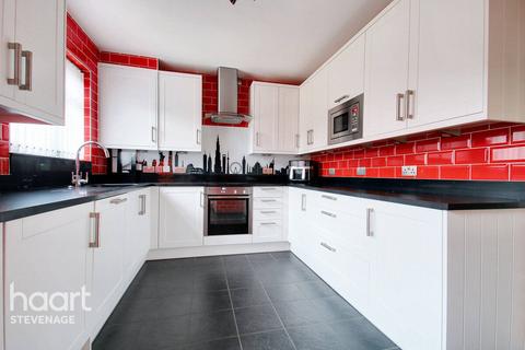 66 Conifer Walk, Stevenage, SG2 7QS
