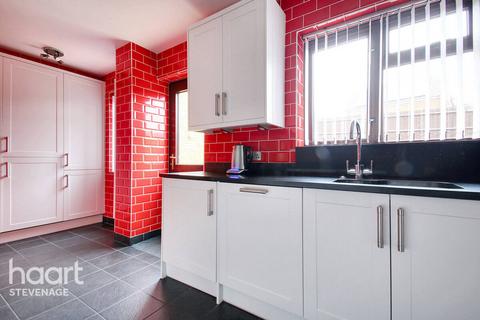 66 Conifer Walk, Stevenage, SG2 7QS