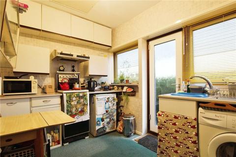 4 Benham Grove, Portchester, Fareham, PO16 9LB