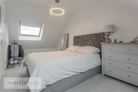 11 Chestnut Avenue, Blackburn, BB1 8FG