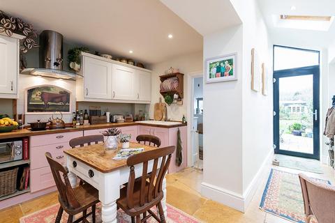 Figgy Cottage, 22 Townsend, Montacute, TA15 6XH