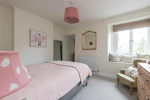 Figgy Cottage, 22 Townsend, Montacute, TA15 6XH