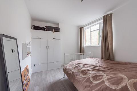 1 bedroom flat for sale, Crouch End,  London,  N8,  N8