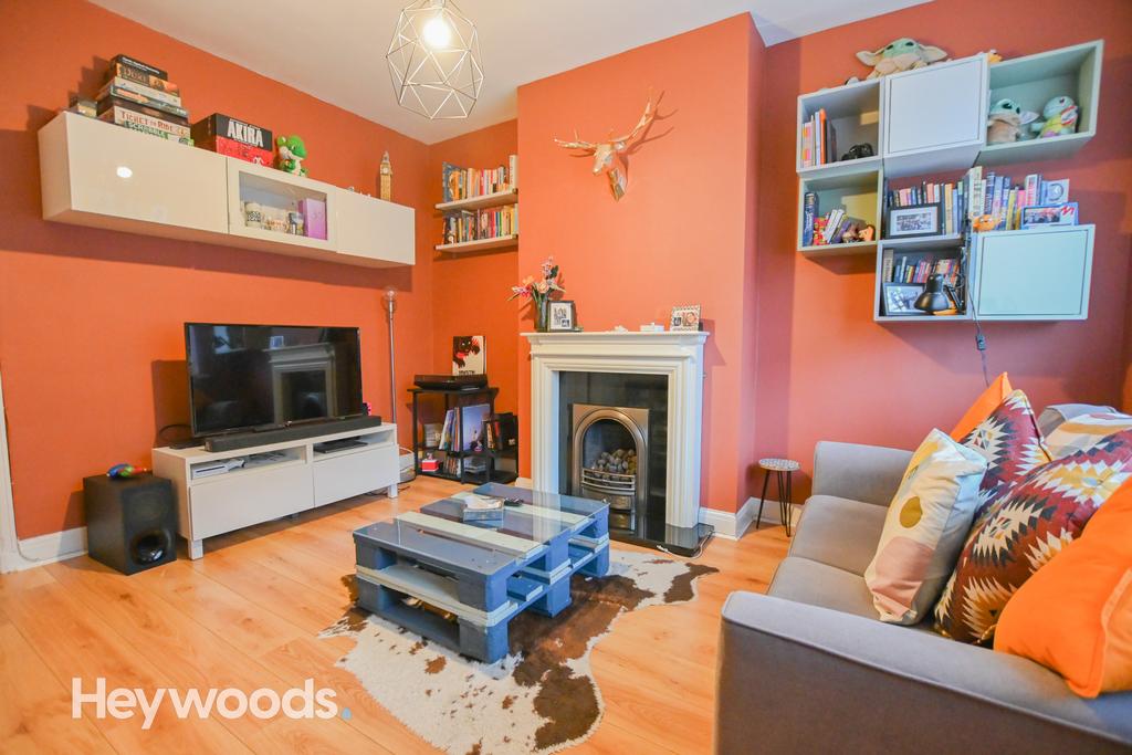 Frederick Avenue, Penkhull, Stoke on Trent 2 bed semidetached house