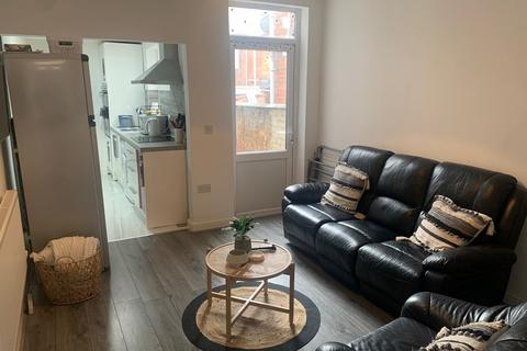 4 bedroom terraced house for sale, Leicester LE3