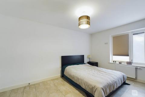 2 bedroom apartment for sale, Powis Lane, Milton Keynes MK4