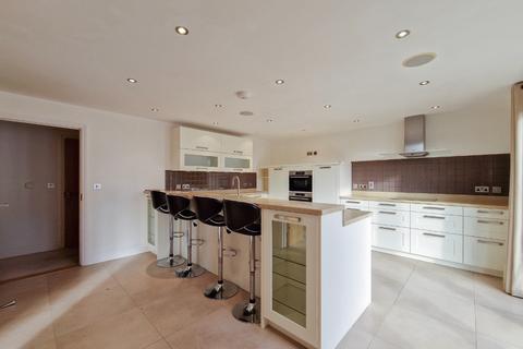 6 bedroom detached house for sale, 2 Hollybrook Close, St Clement