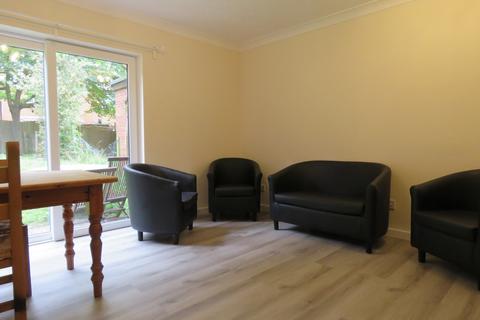 6 bedroom house to rent, Exeter - Available Now EX4