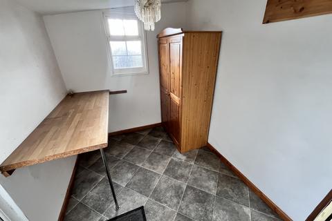 undefined, High Street, Aylburton, GL15