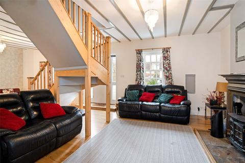 3 bedroom terraced house for sale, Main Street, Bretforton, Evesham, Worcestershire, WR11