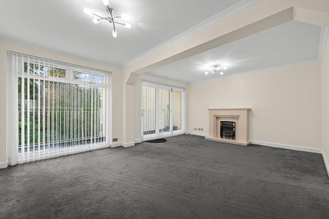 3 bedroom apartment for sale, Blanefield, Glasgow G63