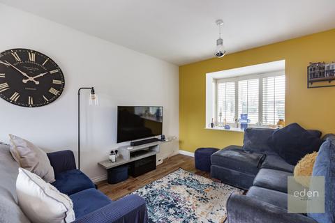 25 Beadsman Crescent, Leybourne, West Malling, ME19 5FG