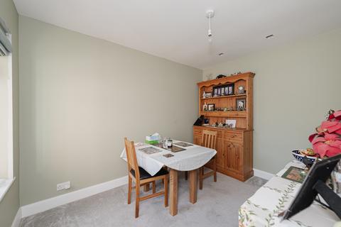 40a Ottways Lane, Ashtead, KT21 2PA