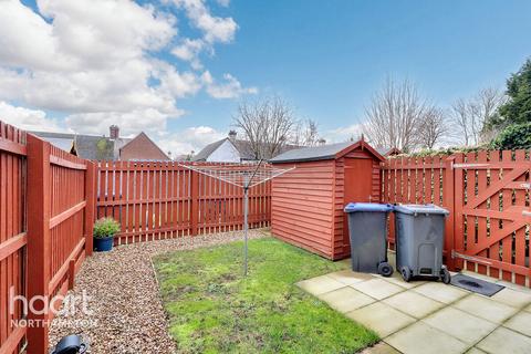 6 Cutler Close, Northampton, NN2 7EY