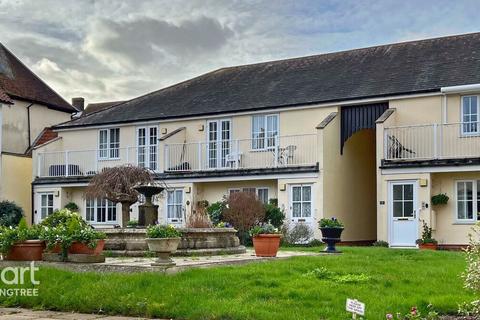 2 bedroom apartment for sale, Quay Courtyard, South Street, Manningtree, Essex