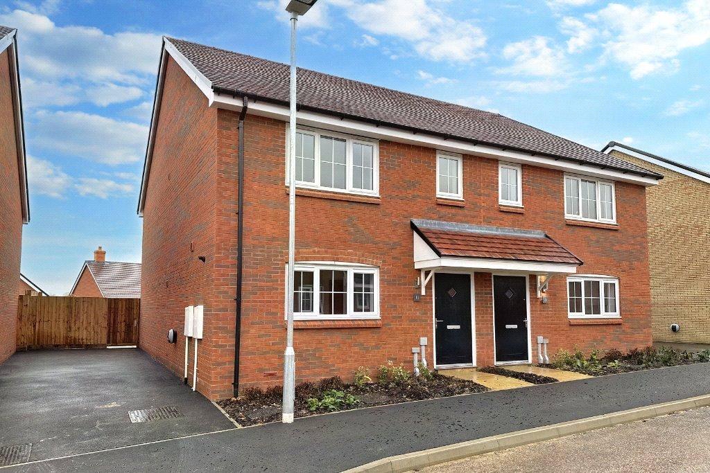 Thyme Way, Saffron Walden, Essex 3 bed semidetached house for sale £
