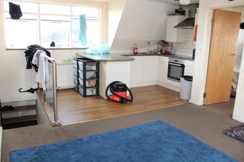 1 bedroom flat to rent, High Road, London NW10