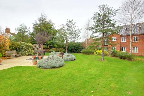 2 bedroom retirement property for sale - Penfold Road, Worthing, West Sussex, BN14