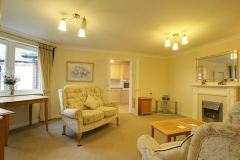 2 bedroom retirement property for sale, Penfold Road, Worthing, West Sussex, BN14