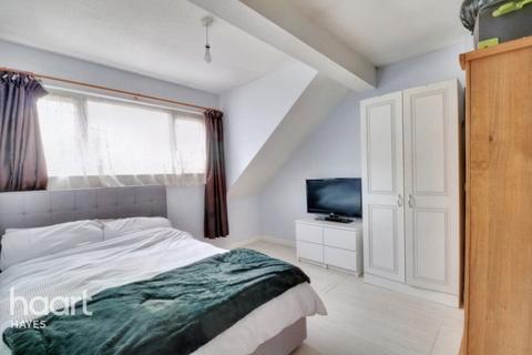 2 bedroom maisonette for sale, Berrydale Road, Hayes