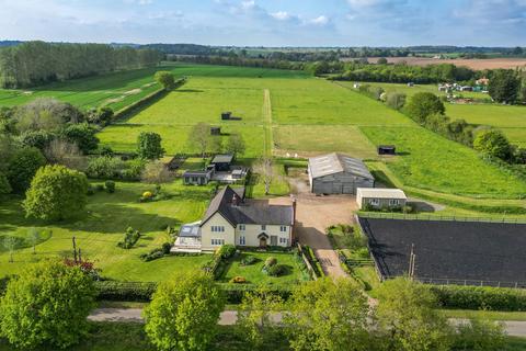 4 bedroom farm house for sale, Low Common, Diss IP22