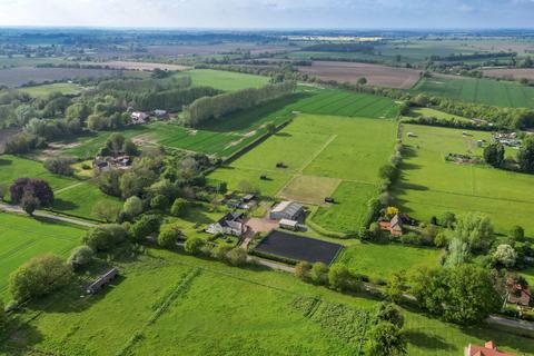 4 bedroom farm house for sale, Low Common, Diss IP22