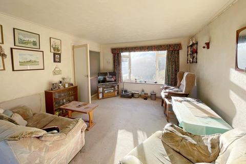 3 bedroom detached house for sale - Clayton Park, Hassocks, West Sussex, BN6 8JQ