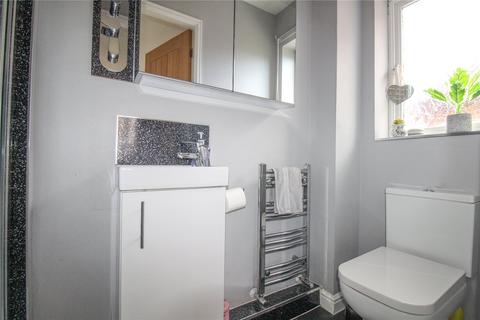 35 Azalea Drive, Trowbridge, BA14 9GG