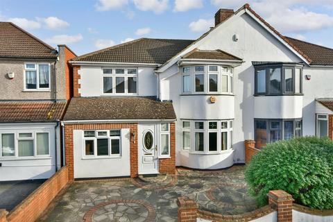 4 bedroom semi-detached house for sale, Cumberland Avenue, Welling, Kent