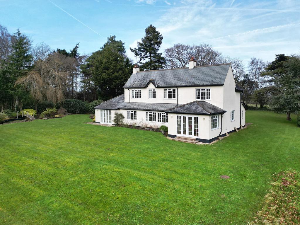Colaton Raleigh, Sidmouth, Devon, EX10 4 bed detached house for sale